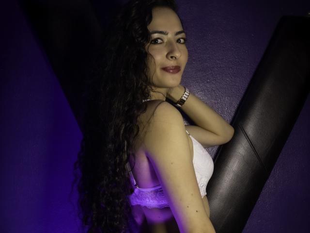 DaniiLove - Sexe cam en vivo - 21045070