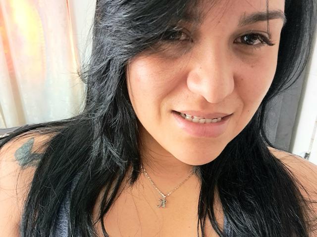 VivianaThomson - פורנו בשידור חי ומצלמת סקס - 21049346