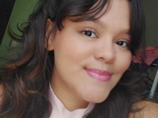 SaritaAdams - Live sexe cam - 21051102