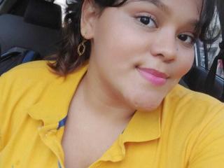 SaritaAdams - Live sex cam - 21051130