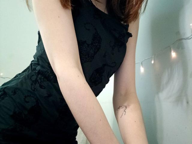WollyMolly - Live sex cam - 21057258