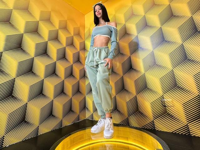 LiaBlom - Live porn &amp; sex cam - 21060658