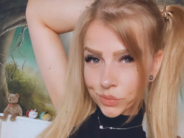 PixiFleur-hot - Sexe cam en vivo - 21061514