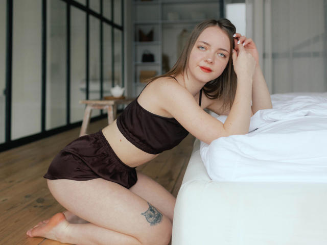 GeileTina04-hot - Live sex cam - 21061894