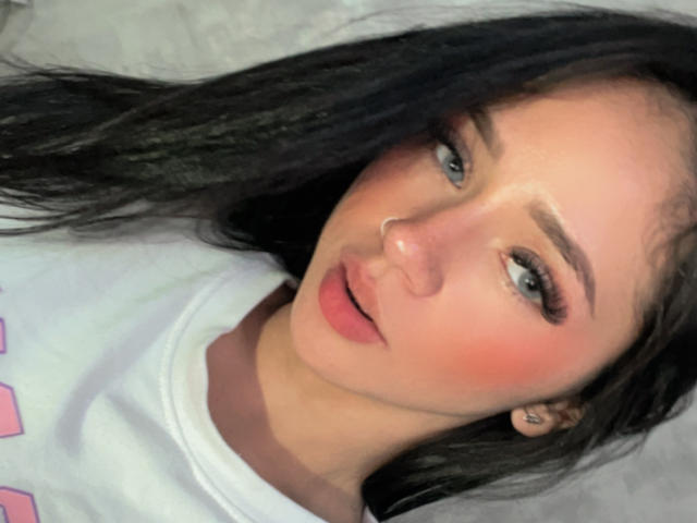 KloeThompson - Live porn &amp; sex cam - 21070210