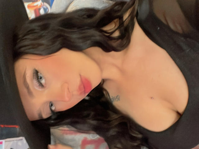 KloeThompson - Live sex cam - 21070258