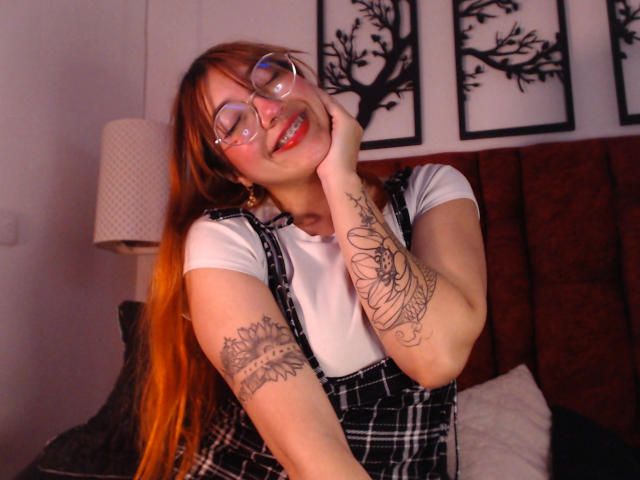 SofiOliveira - Live Sex Cam - 21077766