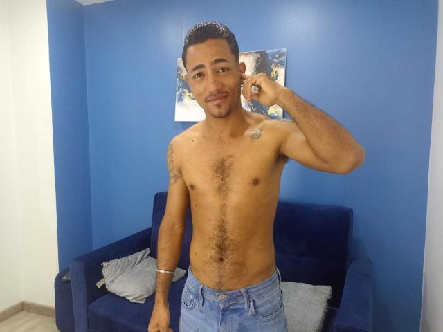 Jossue - Live Sex Cam - 21078686