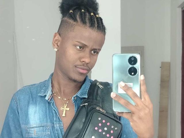 DahmerBlack - Sexe cam en vivo - 21080598