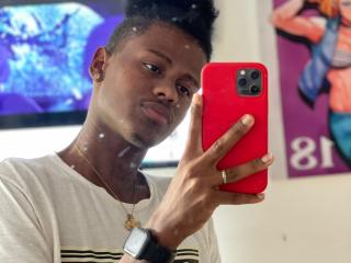 DahmerBlack - Sexe cam en vivo - 21080626