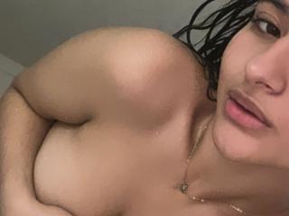 ShairaJade - Live porn &amp; sex cam - 21083642