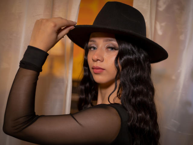 KloeThompson - Live sexe cam - 21084290