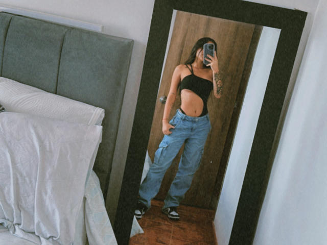 ThaliaAres - Live sex cam - 21089766