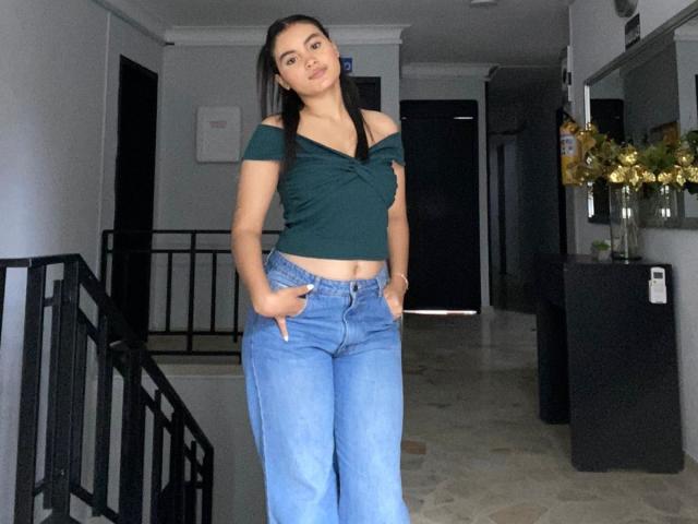 MiiaPalmer - сексуальная веб-камера в реальном времени - 21089890