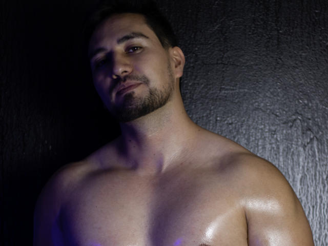 TheColin - Live sex cam - 21092498