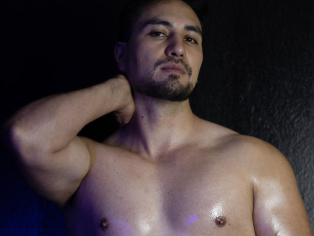 TheColin - Live sex cam - 21092546