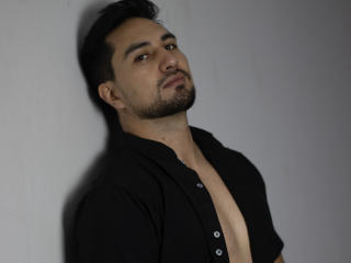 TheColin - Live sex cam - 21092582