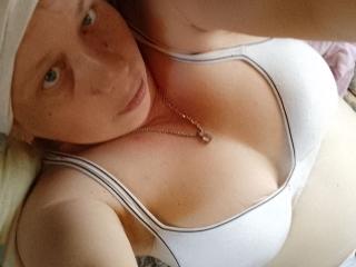 MegFreda - Live sex cam - 21097322