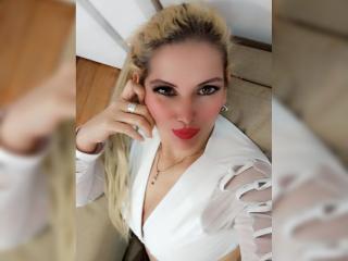 GiuliaAddams - Live Sex Cam - 21097646