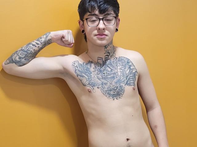 Miers69 - Live Sex Cam - 21099050
