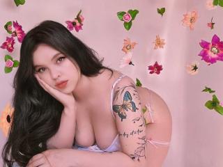 ElyMoon - Live Sex Cam - 21105682