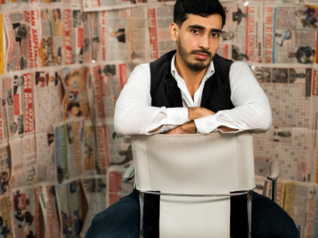 AresMuscle - Sexe cam en vivo - 21105938