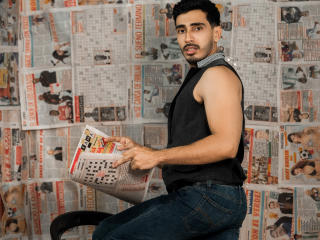 AresMuscle - Live sex cam - 21105950