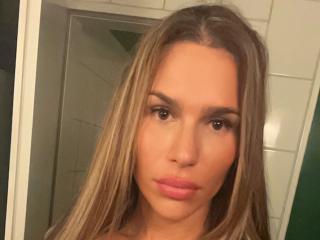 SarahmillionTS-hot - Sexe cam en vivo - 21106414