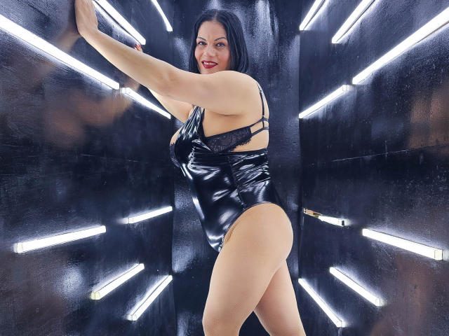 LizaRussell - Live sex cam - 21106722