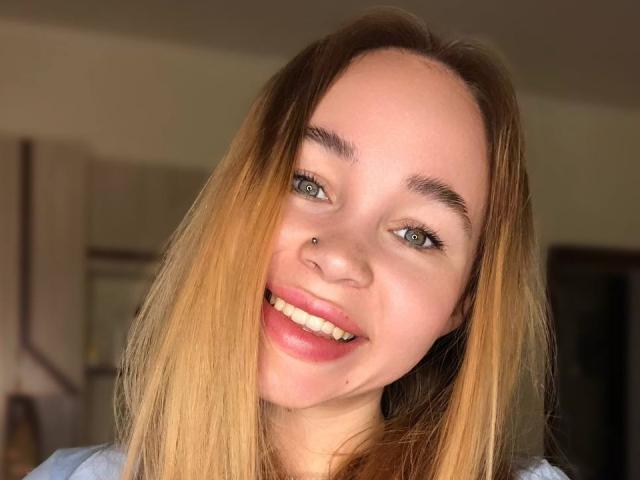 VanillaCake - Live Sex Cam - 21108722