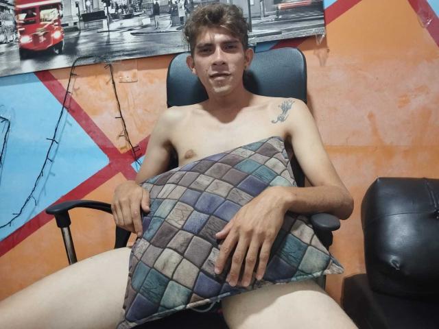 MichaellJack - Live sex cam - 21109770