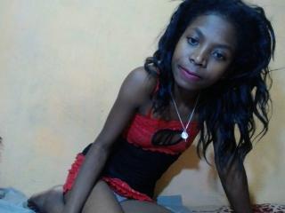 PrettyChocolat69 - Sexe cam en vivo - 21116074