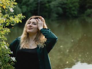 SofiaLux - Live sex cam - 21117114