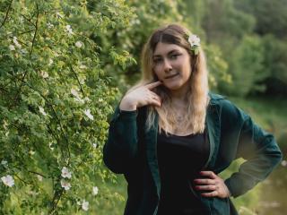 SofiaLux - Live sex cam - 21117182