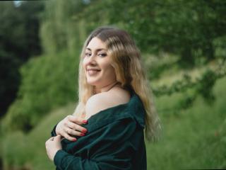 SofiaLux - Live sex cam - 21117190