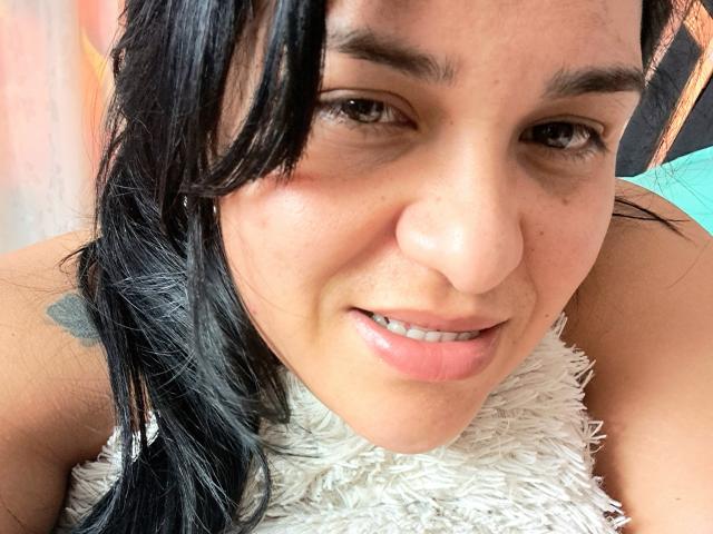 VivianaThomson - Live sexe cam - 21121474
