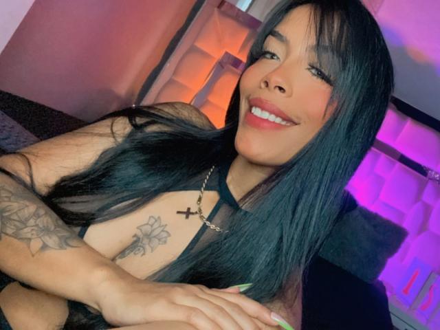 FiorellaBossh - Live sex cam - 21123038