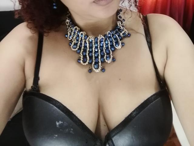 VioletaSwitch - сексуальная веб-камера в реальном времени - 21125074