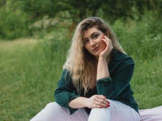 SofiaLux - Live sex cam - 21125754