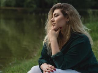 SofiaLux - Live sex cam - 21125846