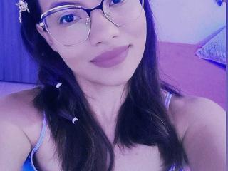 CheerfulLau - Live sex cam - 21130006