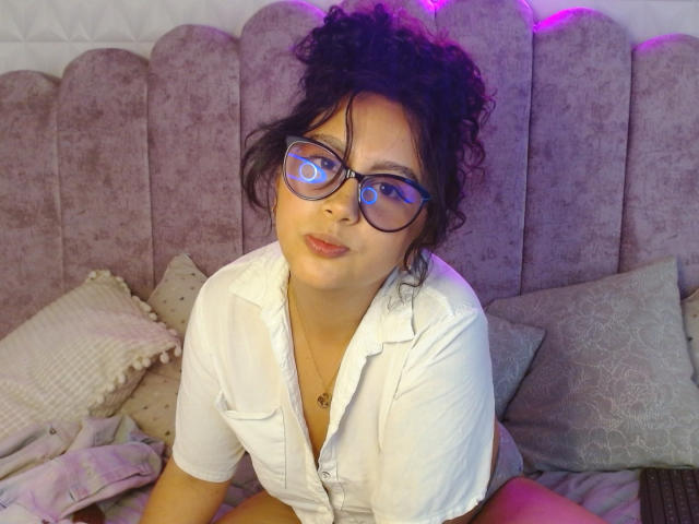 ZoeeHotX - Live sexe cam - 21131710