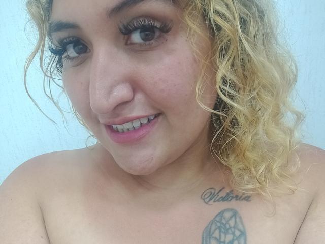 Sweett - Live Sex Cam - 21131730