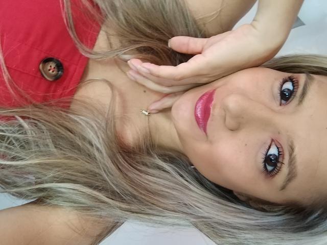 ValeriaHunter69 - Live sex cam - 21135198