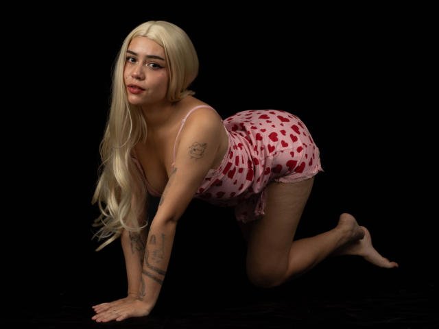 AnniEvans - Live sex cam - 21139186
