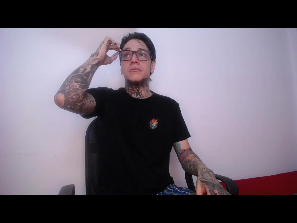 MattColt - Live Sex Cam - 21143650
