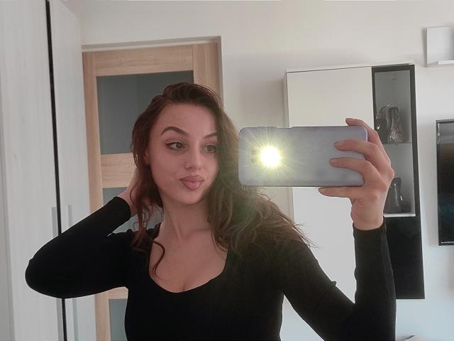 CourtneyLust - Live sex cam - 21143806