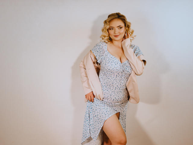 SallyVerda - Live sex cam - 21145962