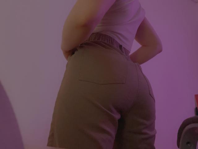 WowSherri - Live sex cam - 21146138