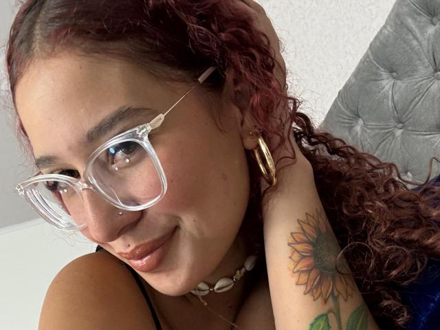 ValeryScot - Live porn &amp; sex cam - 21147318